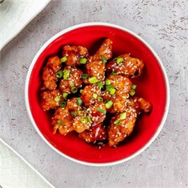 {{photo.Alt || photo.Description || 'Курочка Чимек'}}