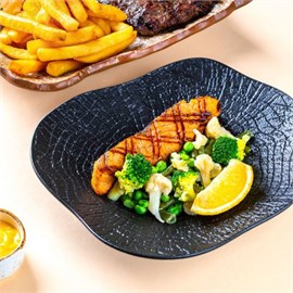 {{photo.Alt || photo.Description || 'Стейк из лосося'}}